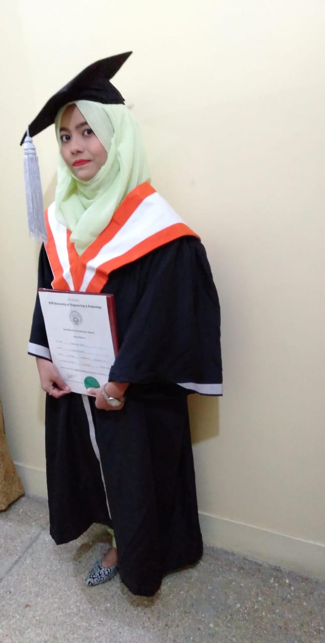 parishah-grad.jpeg
