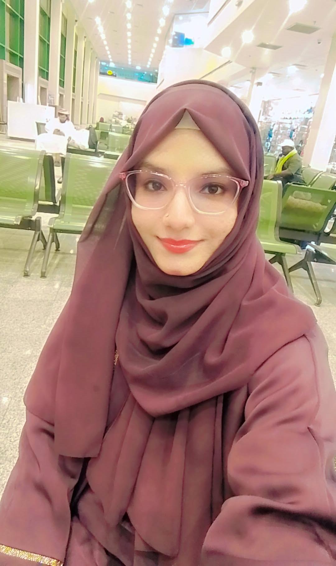 Anoosha Abid.jpg